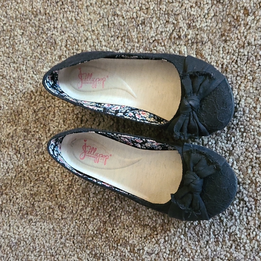 black flat jellypop shoes size 8.5